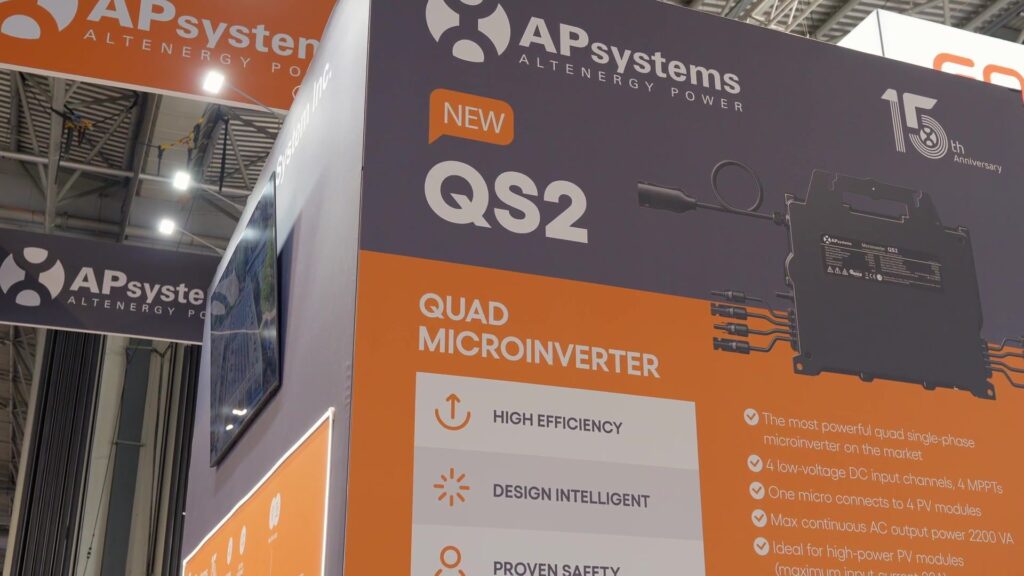 APsystems Shows AC-Coupled ESS and New QS2 Quad Microinverter at Solar & Storage UK