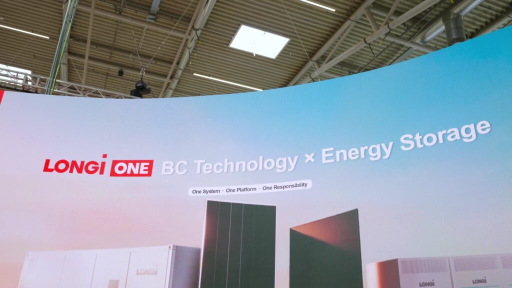 LONGi unveils World’s First Class A Fire-Resistant Modules and HiMo 1 Pro BESS with Advanced Safety